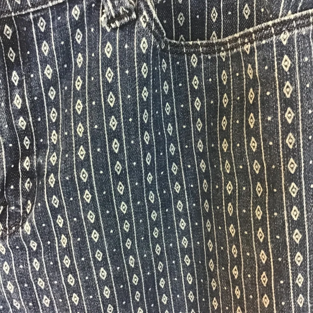Lucky Brand women’s Heart of Blue Jeans Size‎ 12 31